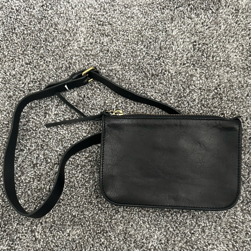 Madewell belt/ cross body bag